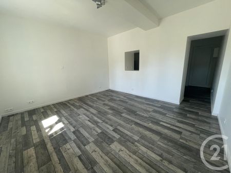 Location Appartement 1 pièce 26m² ORTHEZ 64300 - Photo 5