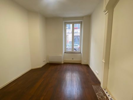 Location Appartement 2 pièces 40m² - Photo 5