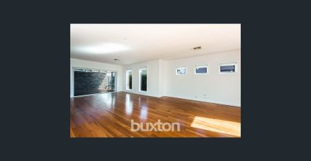 Charming Double Storey Geelong West Home - Photo 5