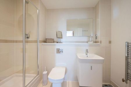 2 bedroom flat to rent - Photo 4