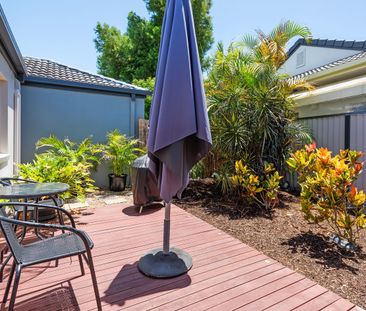 FAMILY HOME OFFERING SPACE, COMFORT AND AN EXCEPTIONAL LIFESTYLE LO... - Photo 5