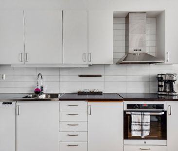 Fyrspannsgatan, Hässelby - Photo 2