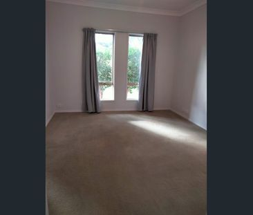 Stylish Family Living in a Convenient Location - Photo 4