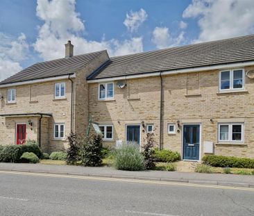 3 bedroom terraced house to rent - Photo 2