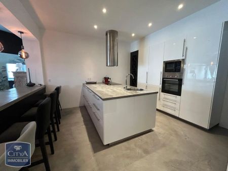 Maison à louer 3 pièces 204m² - Photo 4