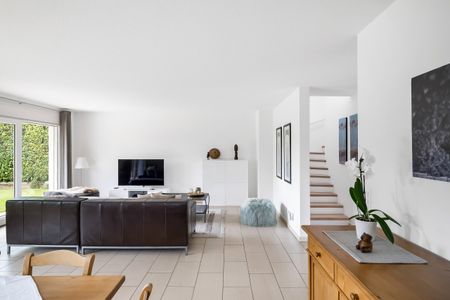 Belle villa jumelle moderne de 6 pièces - Foto 3