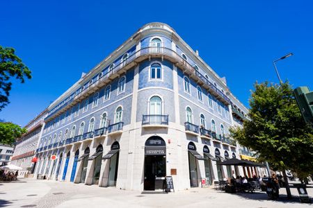 2 room luxury Apartment for rent in Largo de Santos, Lisbon - Photo 3