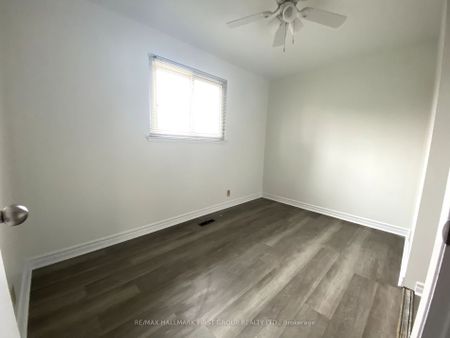 For Lease - 973 Mink Street, Pickering, Ontario - Photo 3