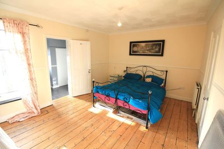 2 bedroom terraced house to rent - Photo 5