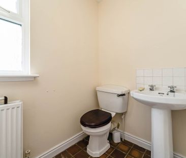 Price £1,395 pcm - Available 16/02/2026 - Unfurnished - Photo 5