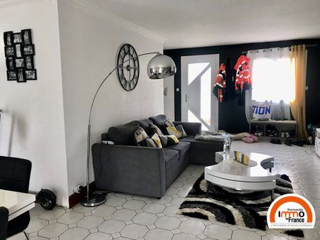 Location maison 6 pièces 113.7 m² à Sotteville-sous-le-Val (76410) - Photo 2