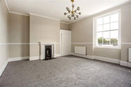 5 bedroom terraced house to rent - Photo 3