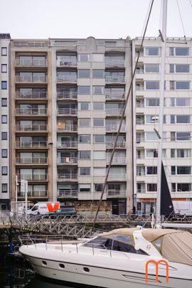 Prachtig gerenoveerd appartement met 2 slaapkamers te huur in Oostende - Photo 1