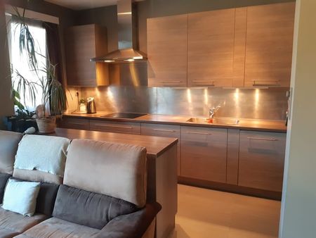 Appartement te huur - Foto 2