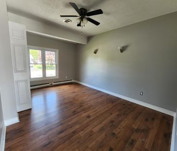 14 Roberta Crescent - Photo 5