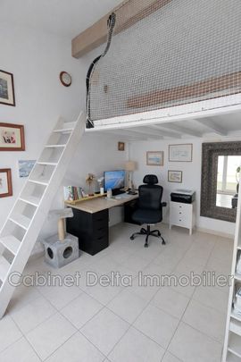 Location Appartement 3 pièces 83m² SANARY SUR MER 83110 - Photo 1