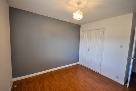 2 bed flat to rent in Haydon Close, Red House Farm, NE3 - Photo 5