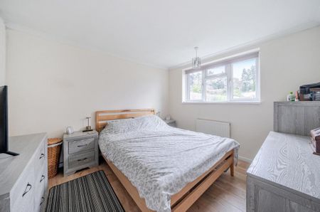 2 bedroom bungalow to rent - Photo 2