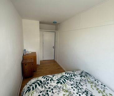 4 Bed Flat, Canary Wharf, E14 - Photo 2