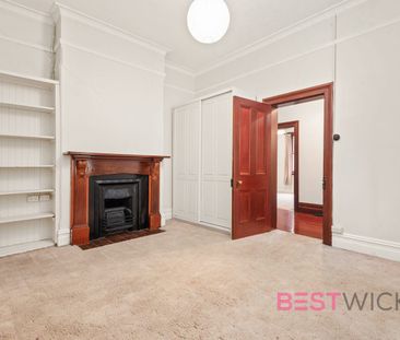 3-Bedroom home - Walking distance from CBD - Photo 4
