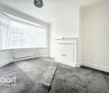 2 bedroom end of terrace house to rent - Photo 6