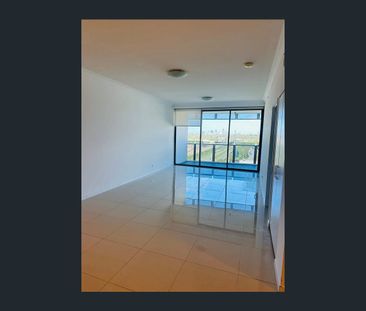 1906/25-31 East Quay Dr, Biggera Waters, Qld 4216 - Photo 6