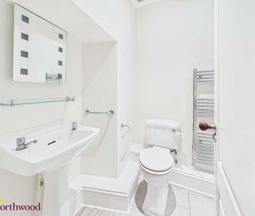 Horse Fair, Banbury, OX16 - Photo 6