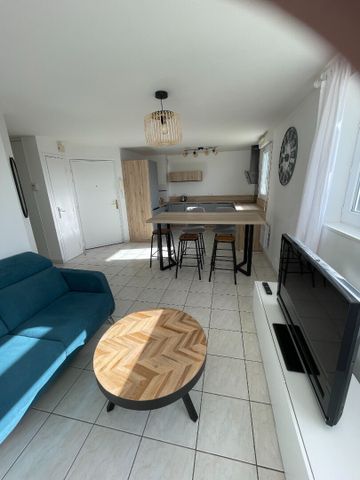 Location Appartement 2 pièces 37m² - Photo 3