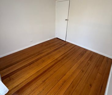 Noble Park - Photo 2