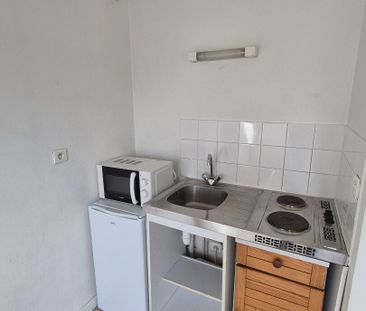 Location Appartement 1 pièce 17m² ROUEN 76000 - Photo 3