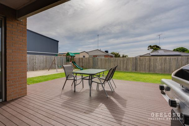 23 Phalaris Park Dr Lovely Banks - Photo 1