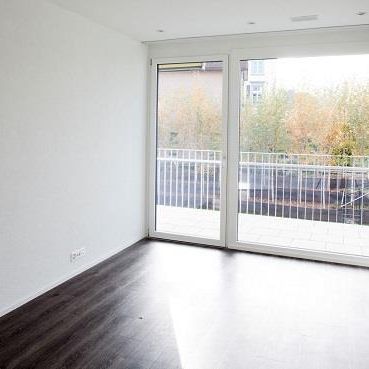 Helle und grosszügige 3,5-Zimmer-Wohnung - Foto 1