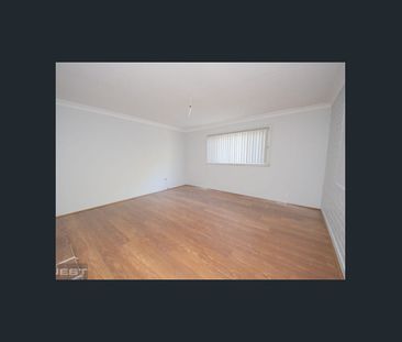 Beautiful Residence, Close to All - Photo 1