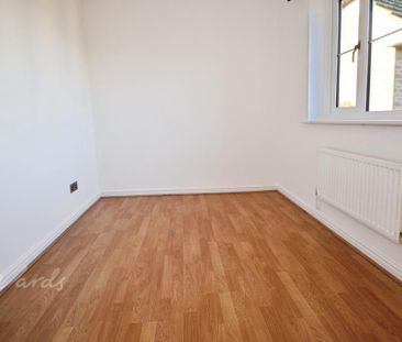 3 bedroom detached house to rent - Photo 4