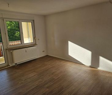 Sonnige 2 Zimmer Wohnung in ruhiger grüner Wohnlage in Altchemnit - Photo 5