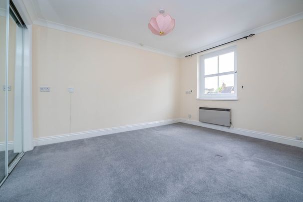 2 bedroom apartment to rent Church Street, Faringdon, Oxfordshire, SN7 - Photo 1