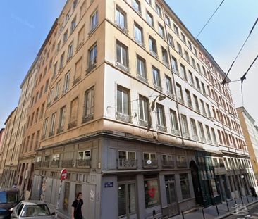 Location Appartement 2 pièces 40m² LYON 1er - Photo 3