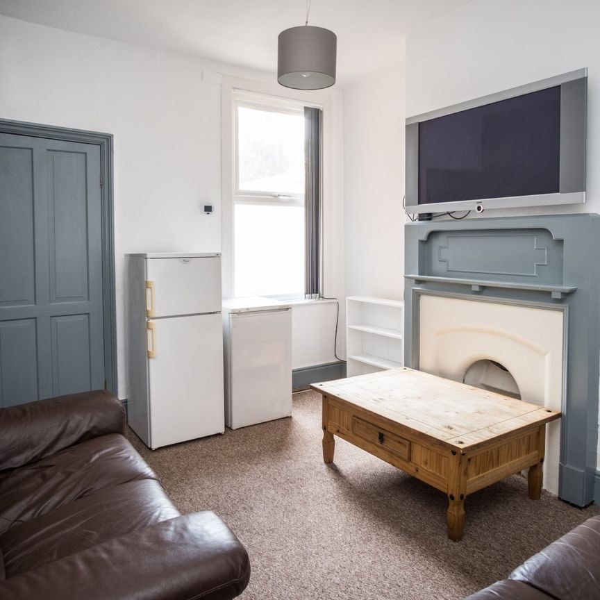 24 Leopold Street - Photo 1