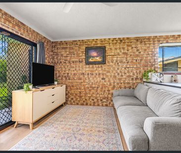 Modern & Comfortable Brick Unit in Great Location - Photo 1