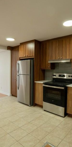Vivre au Bord de l'Eau : 1, 2, 3 Ch. Rénovés Montréal-Nord - appartement / logement à louer - Photo 1