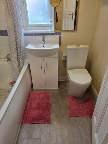Room in a Shared House, Fieldend Road, SW16 - Photo 5