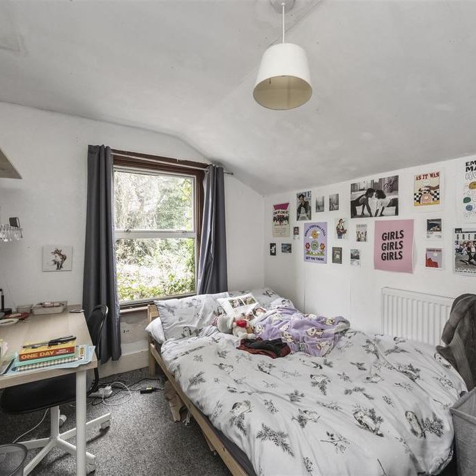 5 bedroom terraced house to rent - Photo 1
