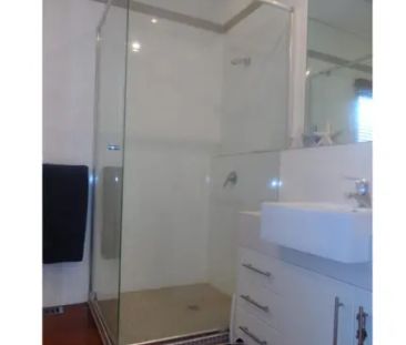 Delightful Modern Family Home. - Photo 3