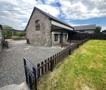 High Bickington, Umberleigh, Devon, EX37 - Photo 2