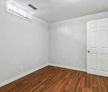 For Lease - 3275 Dragon Drive Unit# Basement, Mississauga, Ontario - Photo 4