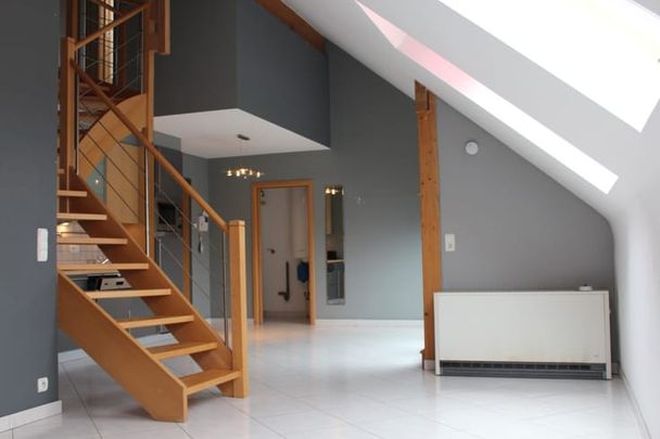 Appartement te huur - Photo 1