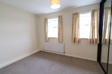 2 bedroom terraced house to rent - Photo 5