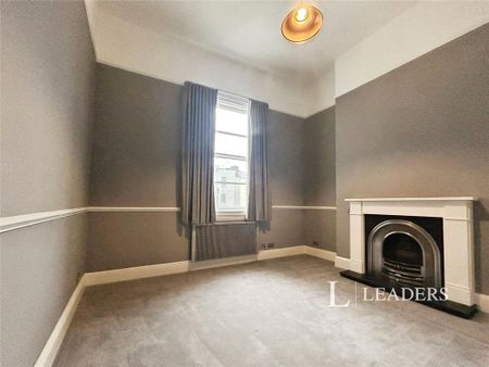 2 bedroom terraced house to rent - Photo 3