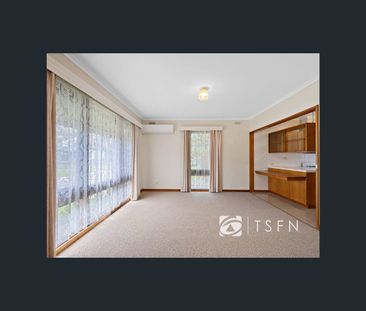1/2 Rodney St, Flora Hill, Vic 3550 - Photo 2