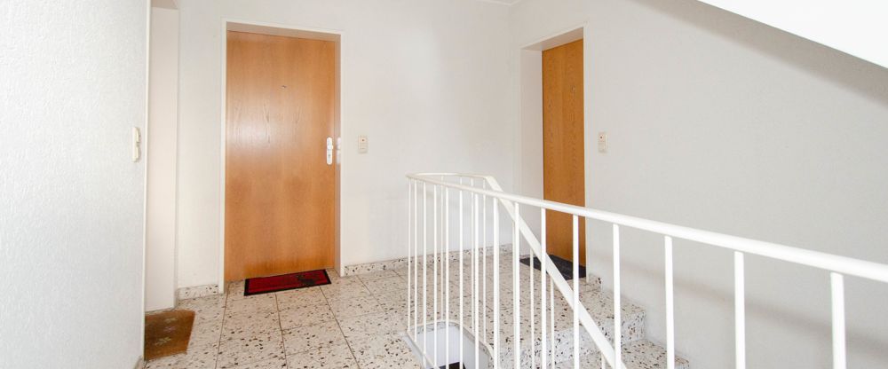 Zwei-Zimmer-Erdgeschosswohnung mit riesigem Balkon und Garage in zentraler Lage von Sprockhövel - Foto 1